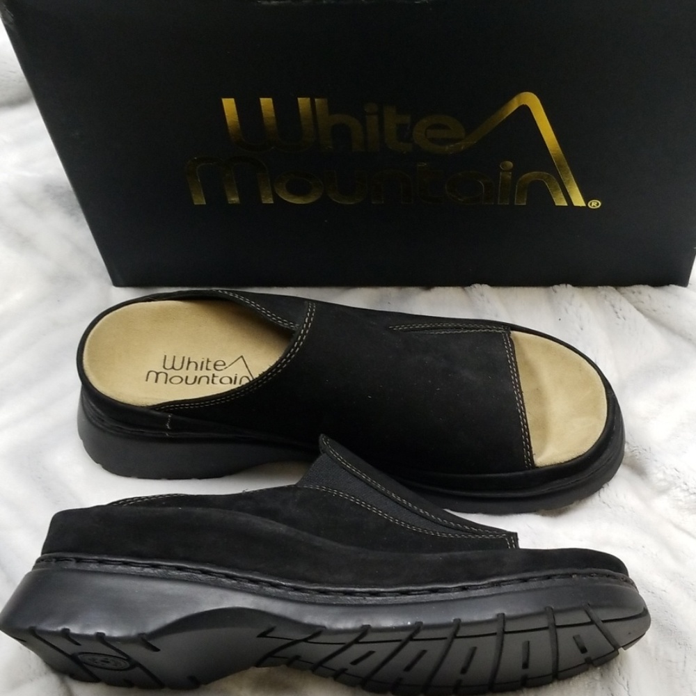 White Mountain new comfort sandals 8